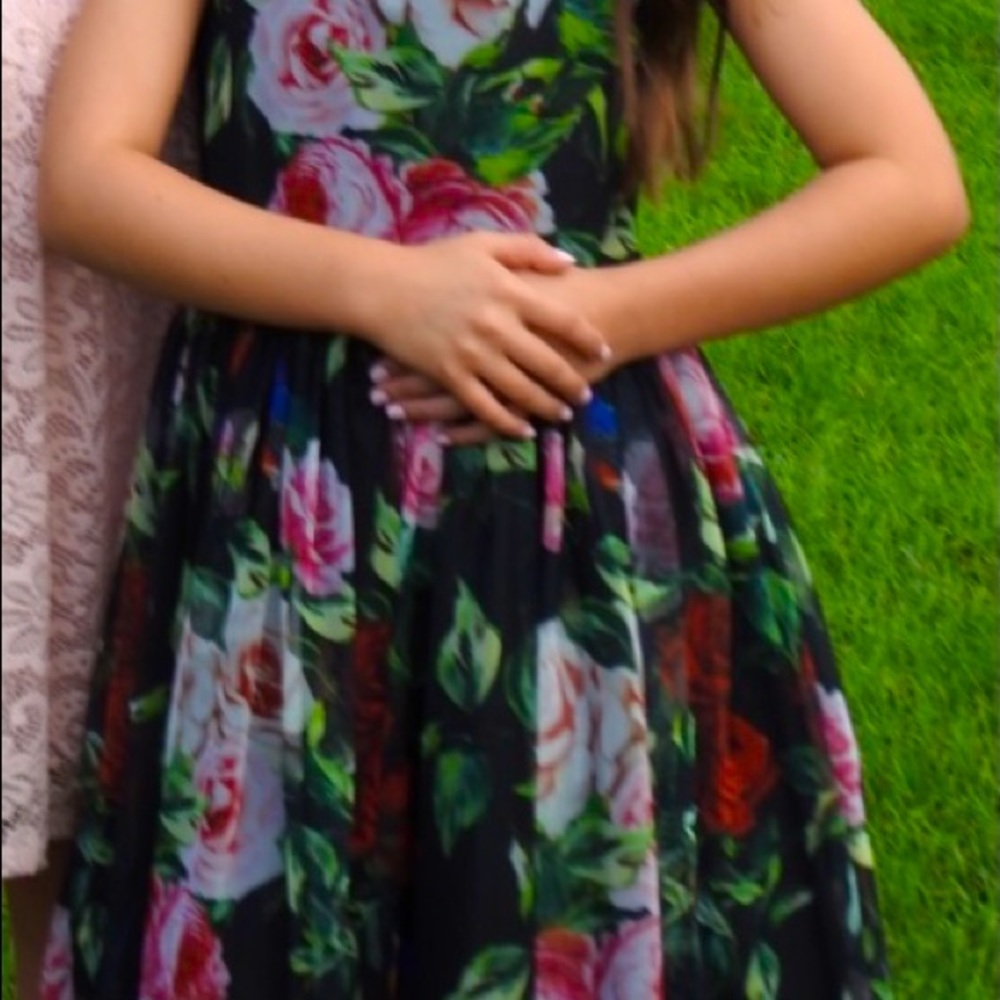 Pupa& Julie Black Floral Dress Girls Size 10